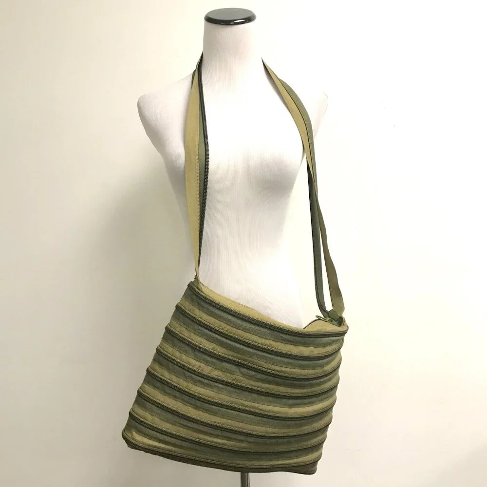 Zip It Army green crossbody large shoulder bag